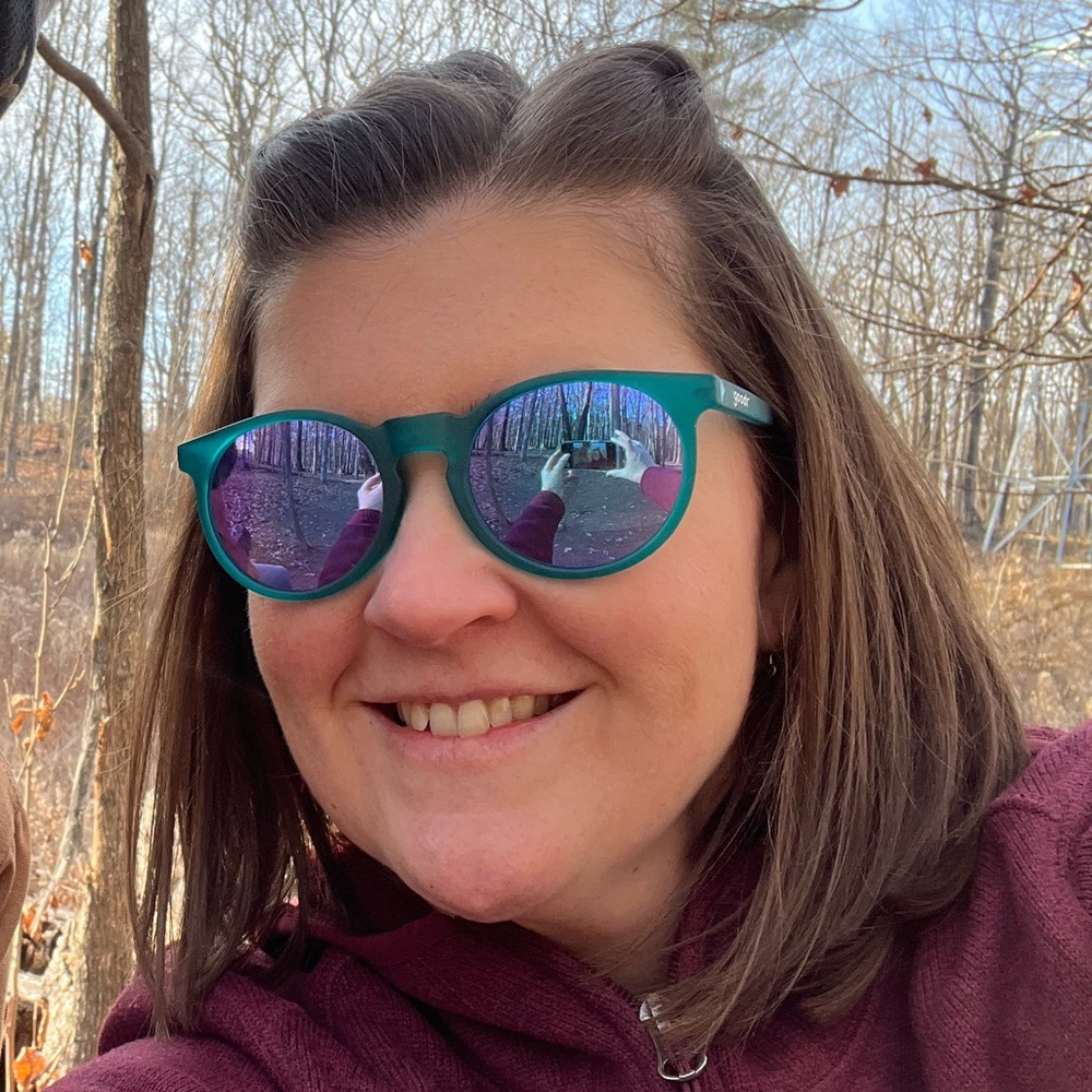 Meet your Posher, Stephanie